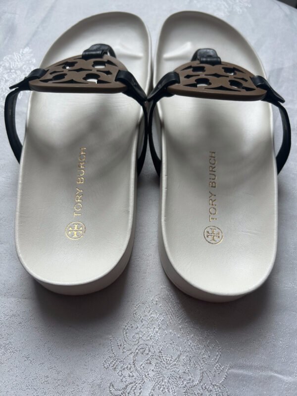 10 TB(1) Tory Burch Miller Cloud