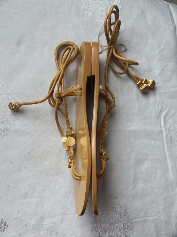 16 TB(2) Tory Burch Gladiator Sandals