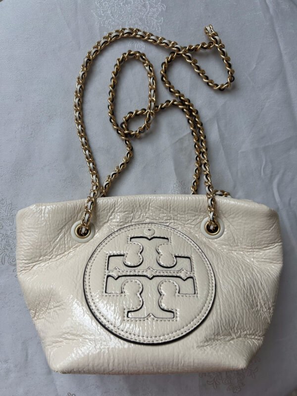 24 TB(8) Tory Burch Ella Crinkle Patent