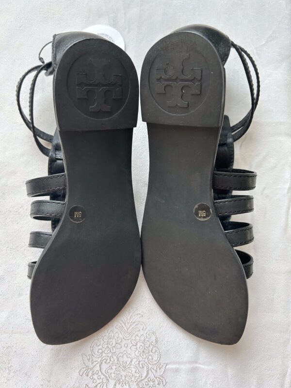 36 TB(1) Tory Burch Gladiator