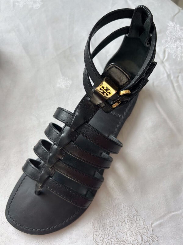 36 TB(4) Tory Burch Gladiator