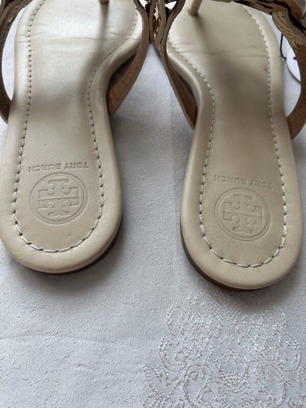 37 TB(1) Tory Burch Miller Sandals