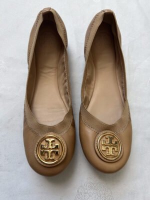 4 TB(1) Tory Burch Caroline Ballet Flat