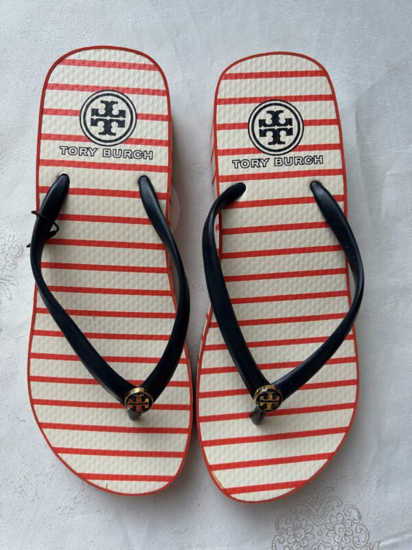 42 TB(3) Tory Burch Flip Flop