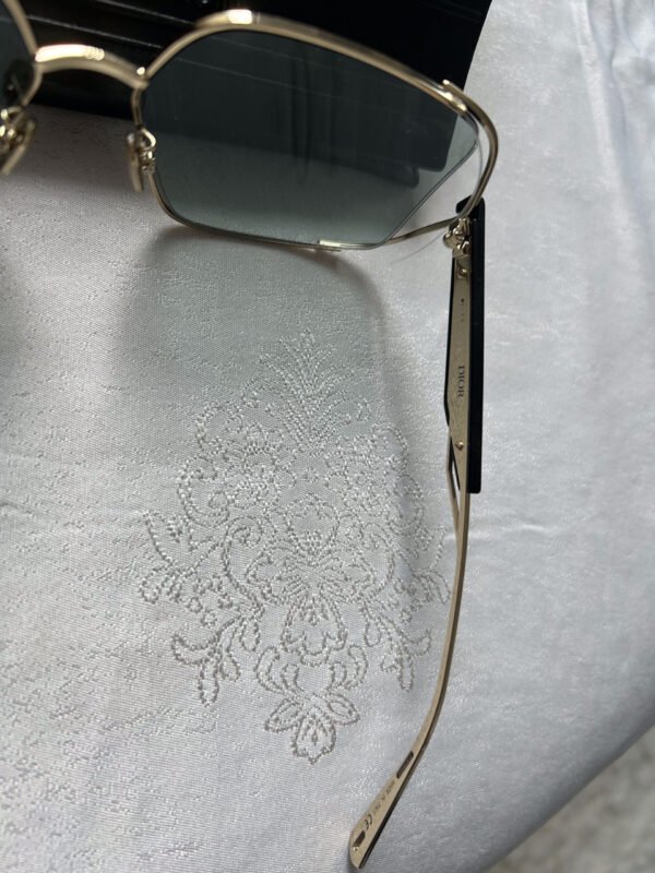 44 DR Dior ArchiDior SIU Gafas