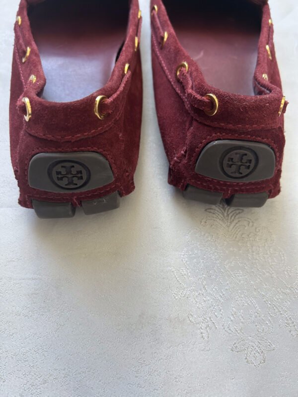 5 TB(1) Tory Burch Loafers