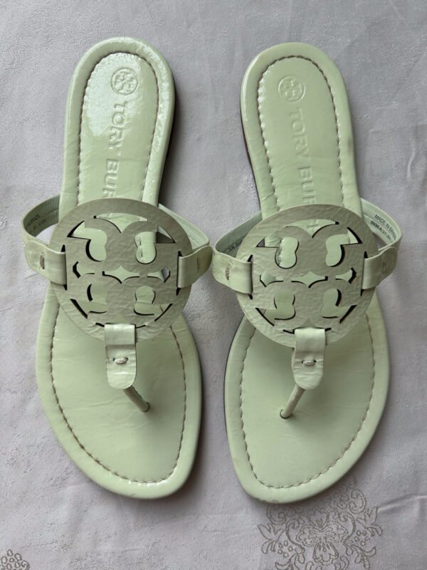 51 TB(4) Tory Burch Miller Patent Sandal