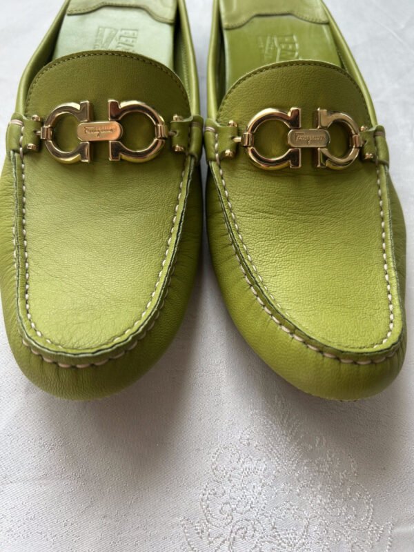 53 SF(3) Salvatore Ferragamo Loafer