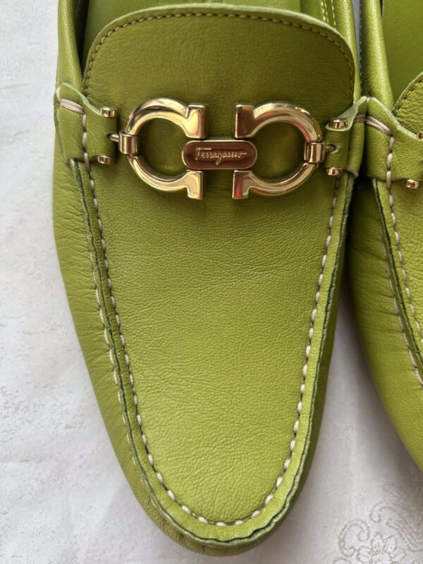 53 SF(5) Salvatore Ferragamo Loafer