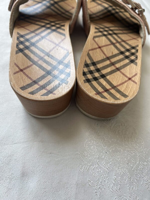 54 BB(2) Burberry Wood & Leather