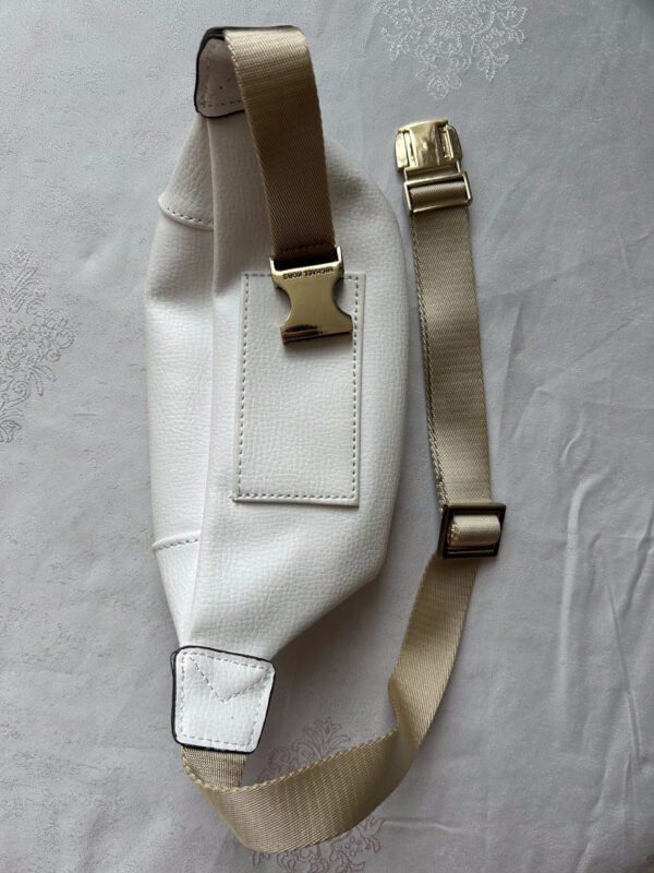 59 MK(2) Michael Kors Fanny Pack