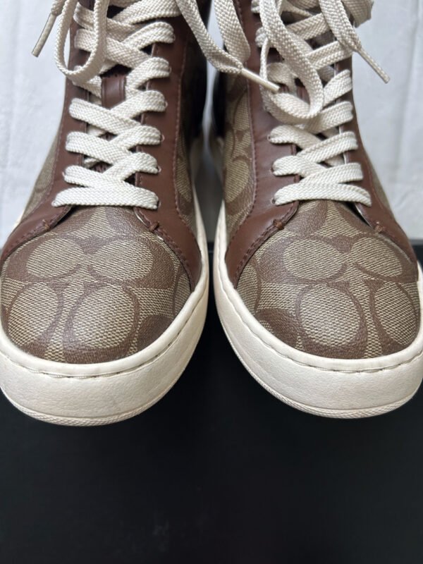62 CO(2) Coach High Top