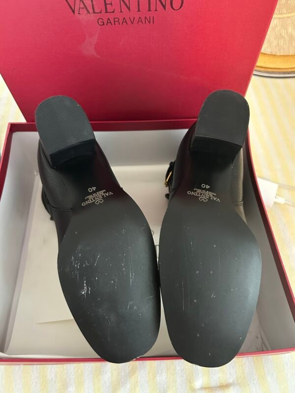 VALENTINO Anckle Boots - Size 9