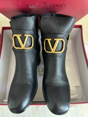 img_2474 VALENTINO Anckle Boots - Size 9