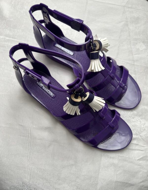 LOVE MOSCHINO JELLY SANDALS - Size 39