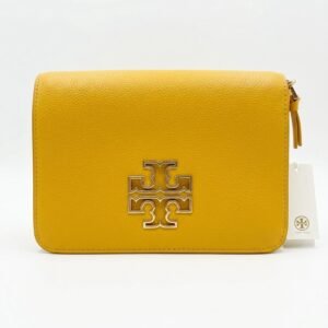 Inspirada en TORY BURCH